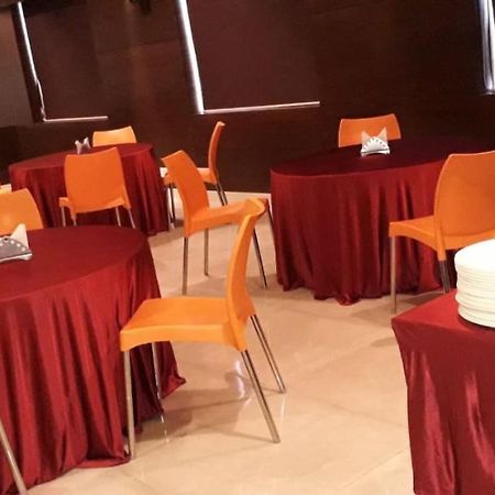Hotel-S-Park Khammam Bagian luar foto