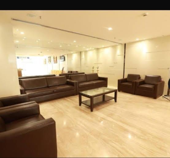Hotel-S-Park Khammam Bagian luar foto
