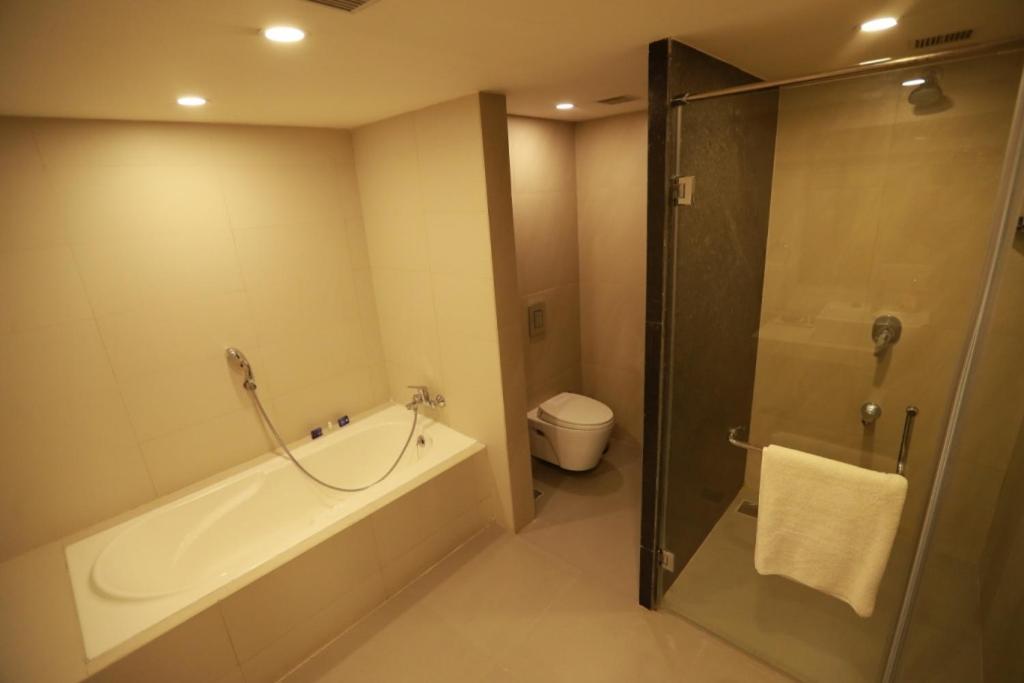 Hotel-S-Park Khammam Bagian luar foto